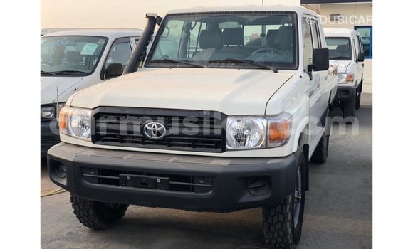 Buy Import Toyota Land Cruiser White Car in Import - Dubai in Harare Buy Import Toyota Land Cruiser White Car in Import - Dubai in Harare