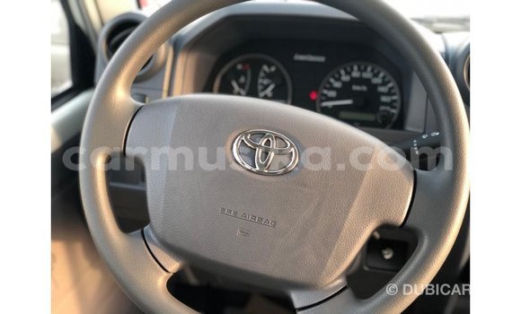 Buy Import Toyota Land Cruiser White Car in Import - Dubai in Harare Buy Import Toyota Land Cruiser White Car in Import - Dubai in Harare