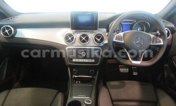 Acheter Occasion Voiture Mercedes‒Benz GLA-klasse Blanc à Mutare, Manicaland Acheter Occasion Voiture Mercedes‒Benz GLA-klasse Blanc à Mutare, Manicaland