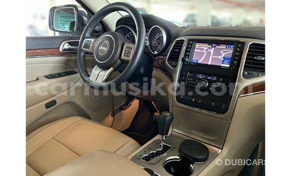 Buy Import Jeep Grand Cherokee Black Car in Import - Dubai in Harare Buy Import Jeep Grand Cherokee Black Car in Import - Dubai in Harare
