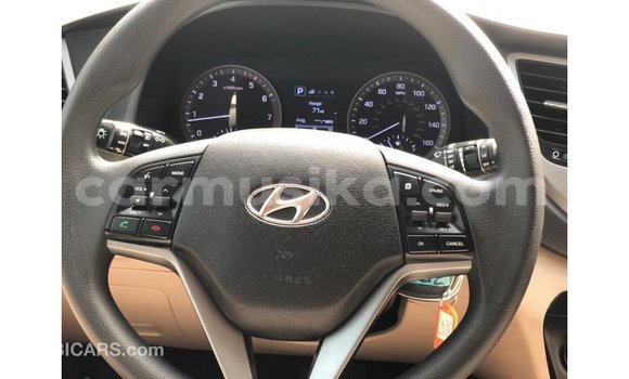 Buy Import Hyundai Tucson Red Car in Import - Dubai in Harare Buy Import Hyundai Tucson Red Car in Import - Dubai in Harare