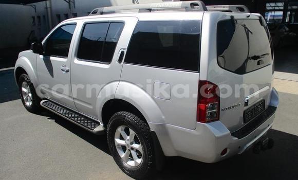 Acheter Occasion Voiture Nissan Pathfinder Gris à Bulawayo, Bulawayo Acheter Occasion Voiture Nissan Pathfinder Gris à Bulawayo, Bulawayo