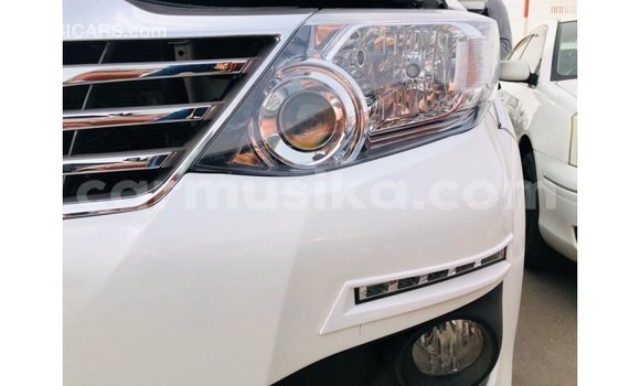 Buy Import Toyota Fortuner White Car in Import - Dubai in Harare Buy Import Toyota Fortuner White Car in Import - Dubai in Harare