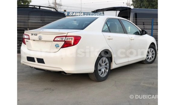 Buy Import Toyota Camry White Car in Import - Dubai in Harare Buy Import Toyota Camry White Car in Import - Dubai in Harare