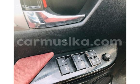 Buy Import Toyota Hilux White Car in Import - Dubai in Harare Buy Import Toyota Hilux White Car in Import - Dubai in Harare