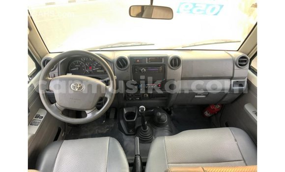 Buy Import Toyota Land Cruiser White Car in Import - Dubai in Harare Buy Import Toyota Land Cruiser White Car in Import - Dubai in Harare