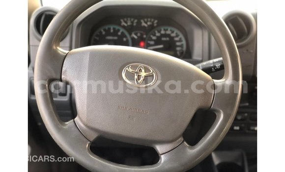 Buy Import Toyota Land Cruiser White Car in Import - Dubai in Harare Buy Import Toyota Land Cruiser White Car in Import - Dubai in Harare