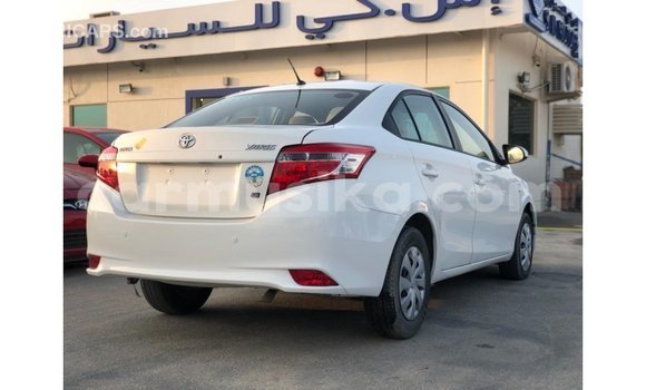 Buy Import Toyota Yaris White Car in Import - Dubai in Harare Buy Import Toyota Yaris White Car in Import - Dubai in Harare