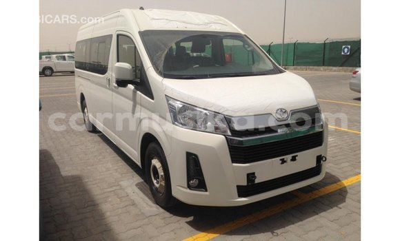 Tenga Imported Toyota Hiace Chena Mota in Import - Dubai in Harare Tenga Imported Toyota Hiace Chena Mota in Import - Dubai in Harare