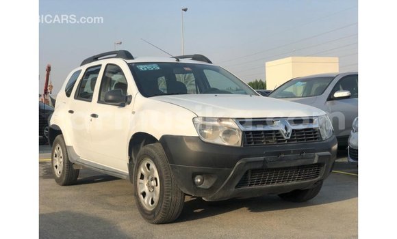 Buy Import Renault Duster White Car in Import - Dubai in Harare Buy Import Renault Duster White Car in Import - Dubai in Harare
