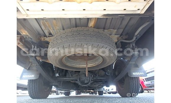 Tenga Imported Nissan Caravan Chena Mota in Import - Dubai in Harare Tenga Imported Nissan Caravan Chena Mota in Import - Dubai in Harare