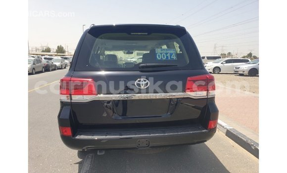 Buy Import Toyota Land Cruiser Black Car in Import - Dubai in Harare Buy Import Toyota Land Cruiser Black Car in Import - Dubai in Harare
