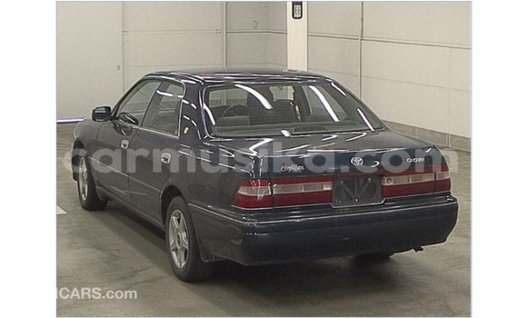 Tenga Imported Toyota Crown Bhuruu Mota in Import - Dubai in Harare Tenga Imported Toyota Crown Bhuruu Mota in Import - Dubai in Harare