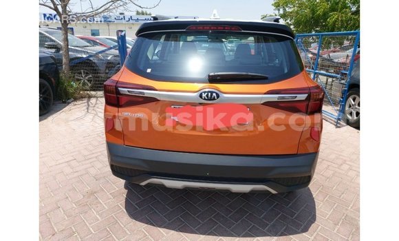 Buy Import Kia Carens Other Car in Import - Dubai in Harare Buy Import Kia Carens Other Car in Import - Dubai in Harare