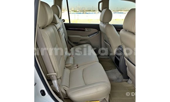 Buy Import Toyota Prado White Car in Import - Dubai in Harare Buy Import Toyota Prado White Car in Import - Dubai in Harare