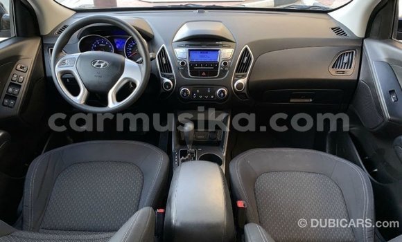 Acheter Import Voiture Hyundai Tucson Noir à Import - Dubai, Harare Acheter Import Voiture Hyundai Tucson Noir à Import - Dubai, Harare