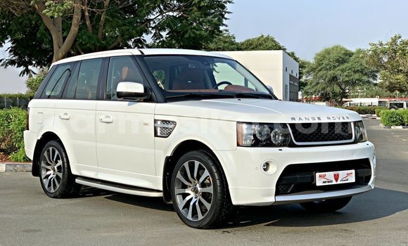Buy Import Land Rover Range Rover White Car in Import - Dubai in Harare