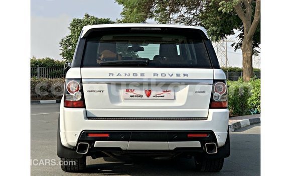 Acheter Import Voiture Land Rover Range Rover Blanc à Import - Dubai, Harare Acheter Import Voiture Land Rover Range Rover Blanc à Import - Dubai, Harare