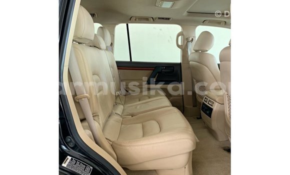 Buy Import Toyota Land Cruiser Black Car in Import - Dubai in Harare Buy Import Toyota Land Cruiser Black Car in Import - Dubai in Harare