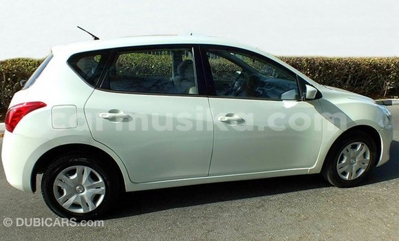 Tenga Imported Nissan Tiida Chena Mota in Import - Dubai in Harare Tenga Imported Nissan Tiida Chena Mota in Import - Dubai in Harare