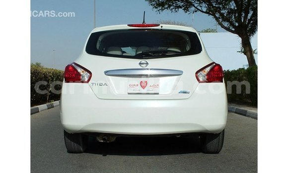 Buy Import Nissan Tiida White Car in Import - Dubai in Harare Buy Import Nissan Tiida White Car in Import - Dubai in Harare