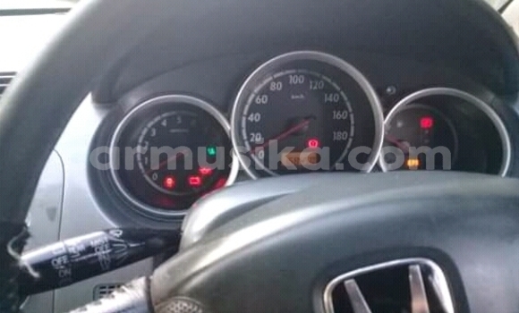 Tenga Imported Honda Fit Tsvuku Mota in Harare in Harare Tenga Imported Honda Fit Tsvuku Mota in Harare in Harare