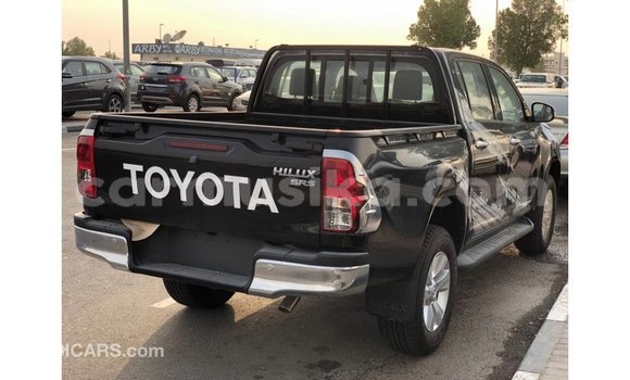 Buy Import Toyota Hilux Black Car in Import - Dubai in Harare Buy Import Toyota Hilux Black Car in Import - Dubai in Harare