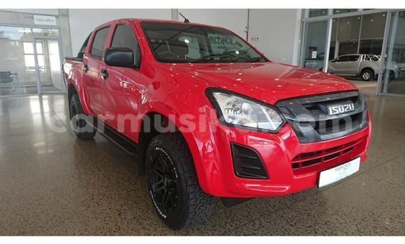 Nunua Ilio tumika Isuzu KB Nyekundu Gari ndani ya Harare nchini Harare