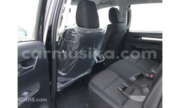 Buy Import Toyota Hilux Black Car in Import - Dubai in Harare Buy Import Toyota Hilux Black Car in Import - Dubai in Harare