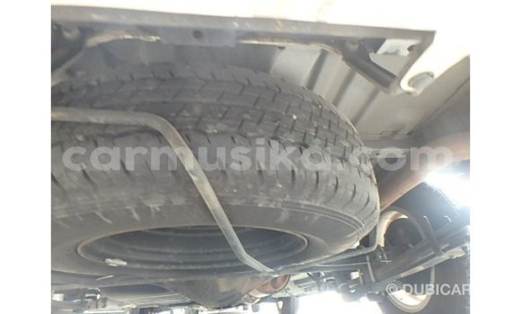 Tenga Imported Toyota Regius Chena Mota in Import - Dubai in Harare Tenga Imported Toyota Regius Chena Mota in Import - Dubai in Harare