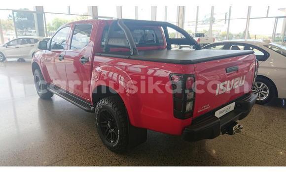 Tenga Tsaru Isuzu KB Tsvuku Mota in Harare in Harare Tenga Tsaru Isuzu KB Tsvuku Mota in Harare in Harare
