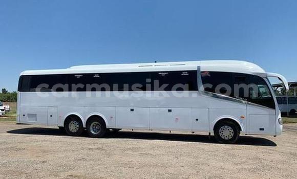 Acheter Occasion Utilitaire Scania Irizar Blanc à Beitbridge, Matabeleland South Acheter Occasion Utilitaire Scania Irizar Blanc à Beitbridge, Matabeleland South