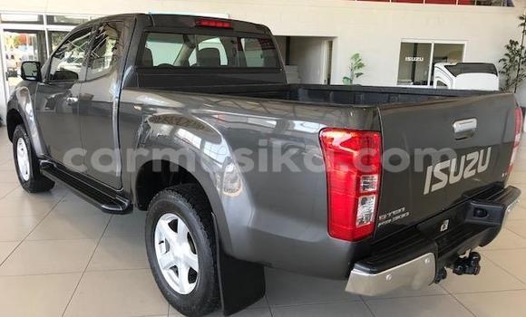 Acheter Occasion Voiture Isuzu KB Autre à Beitbridge, Matabeleland South Acheter Occasion Voiture Isuzu KB Autre à Beitbridge, Matabeleland South