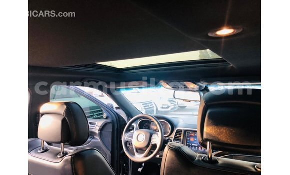 Buy Import Jeep Grand Cherokee Black Car in Import - Dubai in Harare Buy Import Jeep Grand Cherokee Black Car in Import - Dubai in Harare