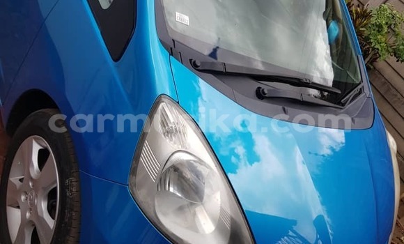 Buy Used Honda Fit Blue Car in Avondale in Harare Buy Used Honda Fit Blue Car in Avondale in Harare