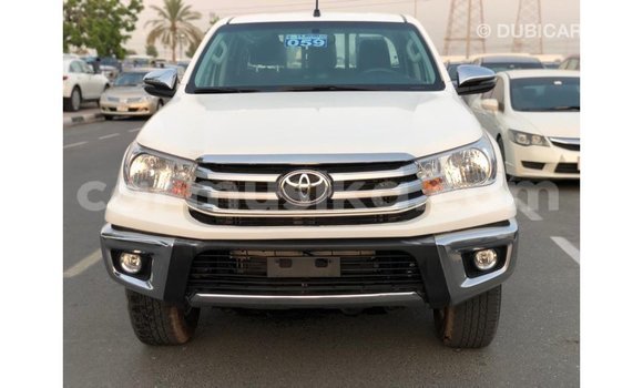 Buy Import Toyota Hilux White Car in Import - Dubai in Harare Buy Import Toyota Hilux White Car in Import - Dubai in Harare