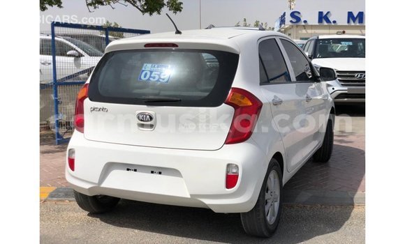 Buy Import Kia Picanto White Car in Import - Dubai in Harare Buy Import Kia Picanto White Car in Import - Dubai in Harare
