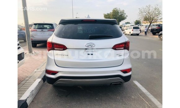 Buy Import Hyundai Santa Fe Other Car in Import - Dubai in Harare Buy Import Hyundai Santa Fe Other Car in Import - Dubai in Harare