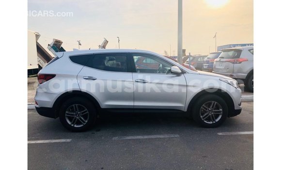 Buy Import Hyundai Santa Fe Other Car in Import - Dubai in Harare Buy Import Hyundai Santa Fe Other Car in Import - Dubai in Harare