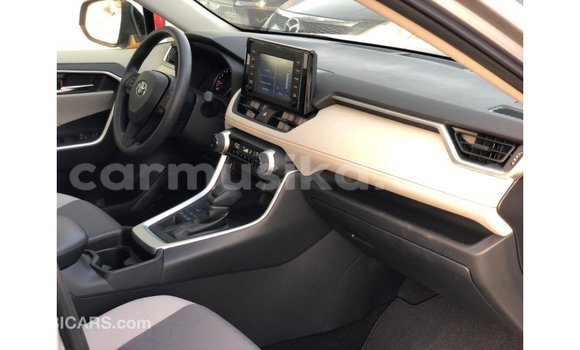 Buy Import Toyota HiAce Other Truck in Import - Dubai in Harare Buy Import Toyota HiAce Other Truck in Import - Dubai in Harare