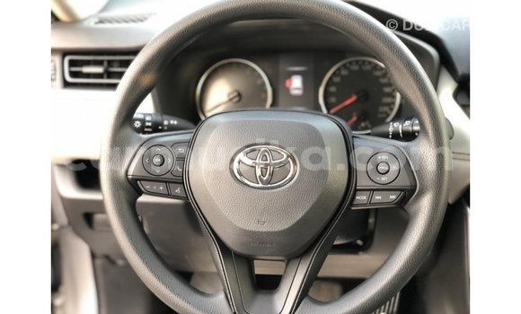 Buy Import Toyota HiAce Other Truck in Import - Dubai in Harare Buy Import Toyota HiAce Other Truck in Import - Dubai in Harare