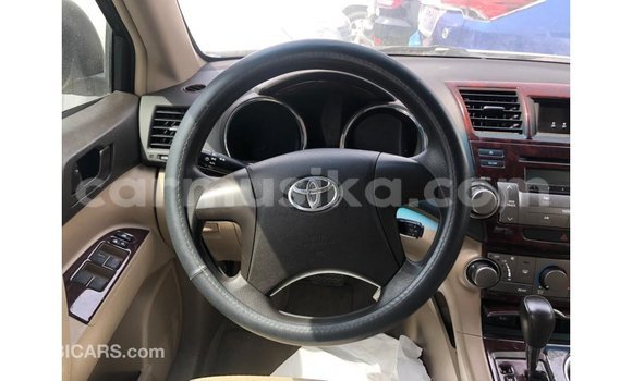 Buy Import Toyota Highlander Other Car in Import - Dubai in Harare Buy Import Toyota Highlander Other Car in Import - Dubai in Harare