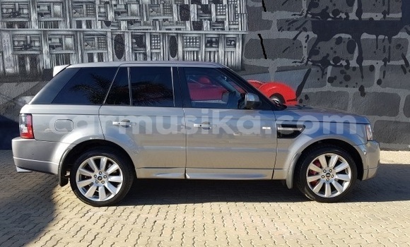 Acheter Occasion Voiture Land Rover Range Rover Sport Gris à Beitbridge, Matabeleland South Acheter Occasion Voiture Land Rover Range Rover Sport Gris à Beitbridge, Matabeleland South