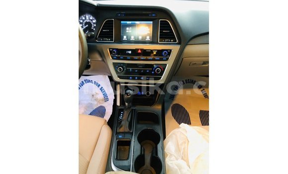 Buy Import Hyundai Sonata Red Car in Import - Dubai in Harare Buy Import Hyundai Sonata Red Car in Import - Dubai in Harare