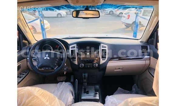 Tenga Imported Mitsubishi Pajero Nhema Mota in Import - Dubai in Harare Tenga Imported Mitsubishi Pajero Nhema Mota in Import - Dubai in Harare