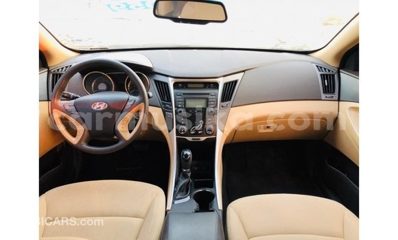 Buy Import Hyundai Sonata Red Car in Import - Dubai in Harare Buy Import Hyundai Sonata Red Car in Import - Dubai in Harare