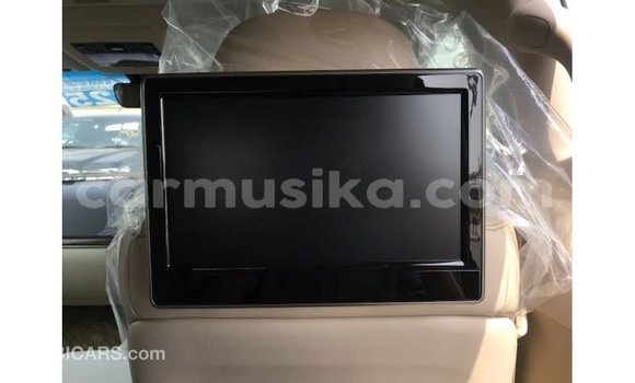 Nunua Imported Toyota Land Cruiser Nyeusi Gari ndani ya Import - Dubai nchini Harare Nunua Imported Toyota Land Cruiser Nyeusi Gari ndani ya Import - Dubai nchini Harare