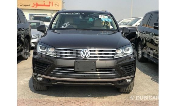 Nunua Imported Volkswagen Touareg Brown Gari ndani ya Import - Dubai nchini Harare Nunua Imported Volkswagen Touareg Brown Gari ndani ya Import - Dubai nchini Harare
