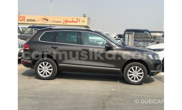 Nunua Imported Volkswagen Touareg Brown Gari ndani ya Import - Dubai nchini Harare Nunua Imported Volkswagen Touareg Brown Gari ndani ya Import - Dubai nchini Harare
