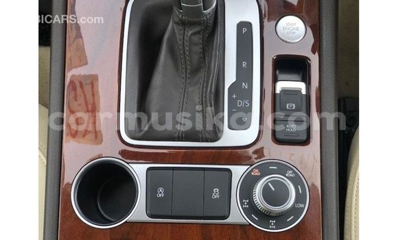 Nunua Imported Volkswagen Touareg Brown Gari ndani ya Import - Dubai nchini Harare Nunua Imported Volkswagen Touareg Brown Gari ndani ya Import - Dubai nchini Harare